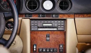Mercedes 560SL (Dallas) completo