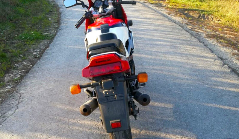Kawasaki GPZ 600 R completo
